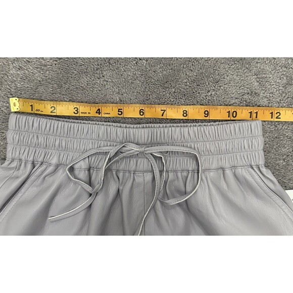 Good American Paperbag Leather Shorts Size 0 Purple Drawstring Waist Classy Chic - Picture 9 of 9